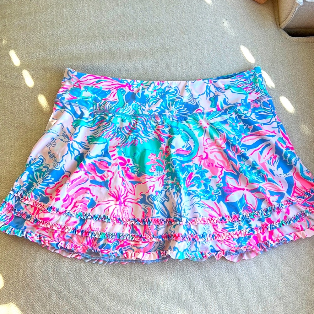 NWOT - Lilly Pulitzer Luxletic Skort (size Large)